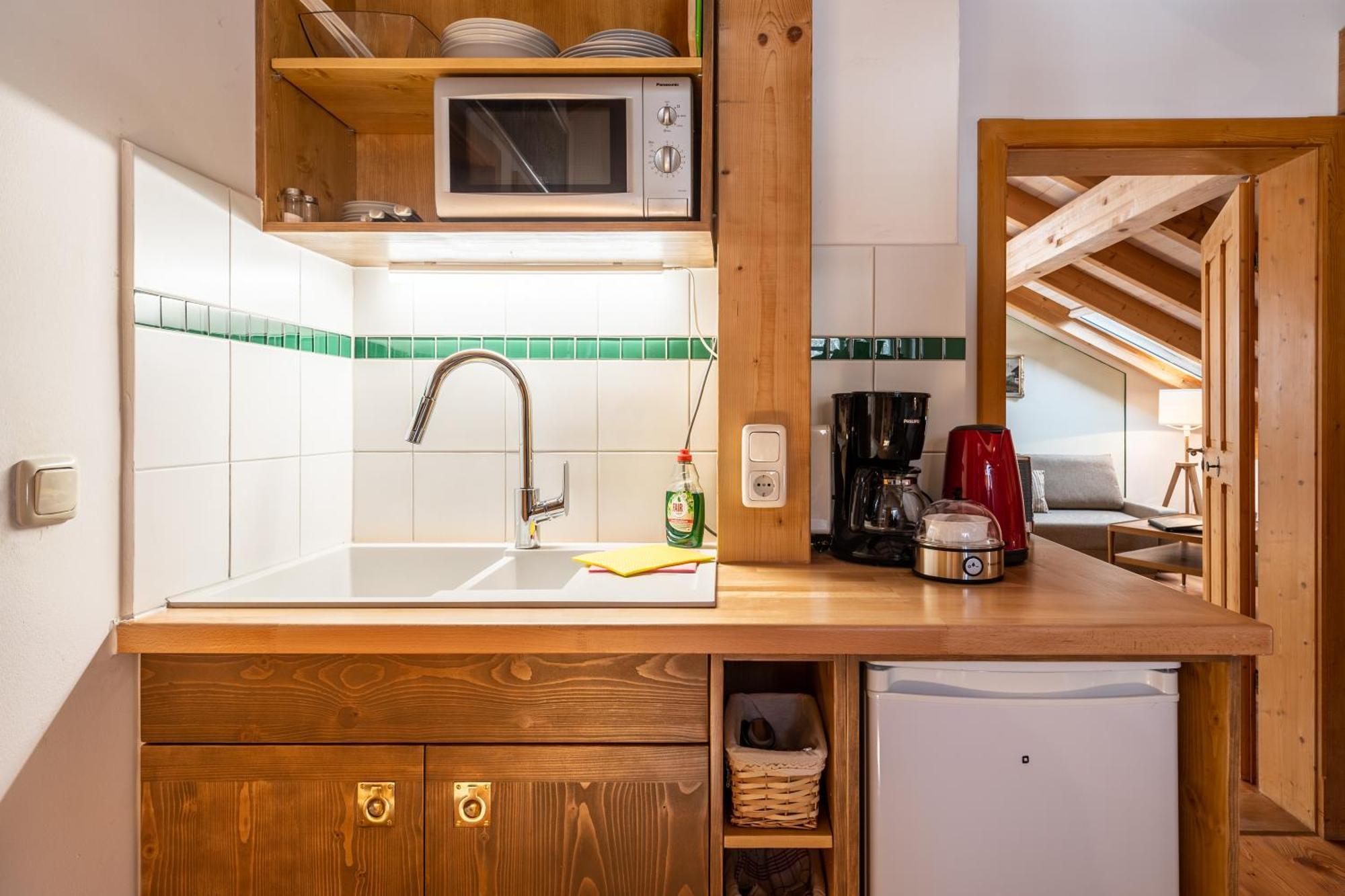 Schlossgaststatte Hohenberg Apartment Seeshaupt Bagian luar foto
