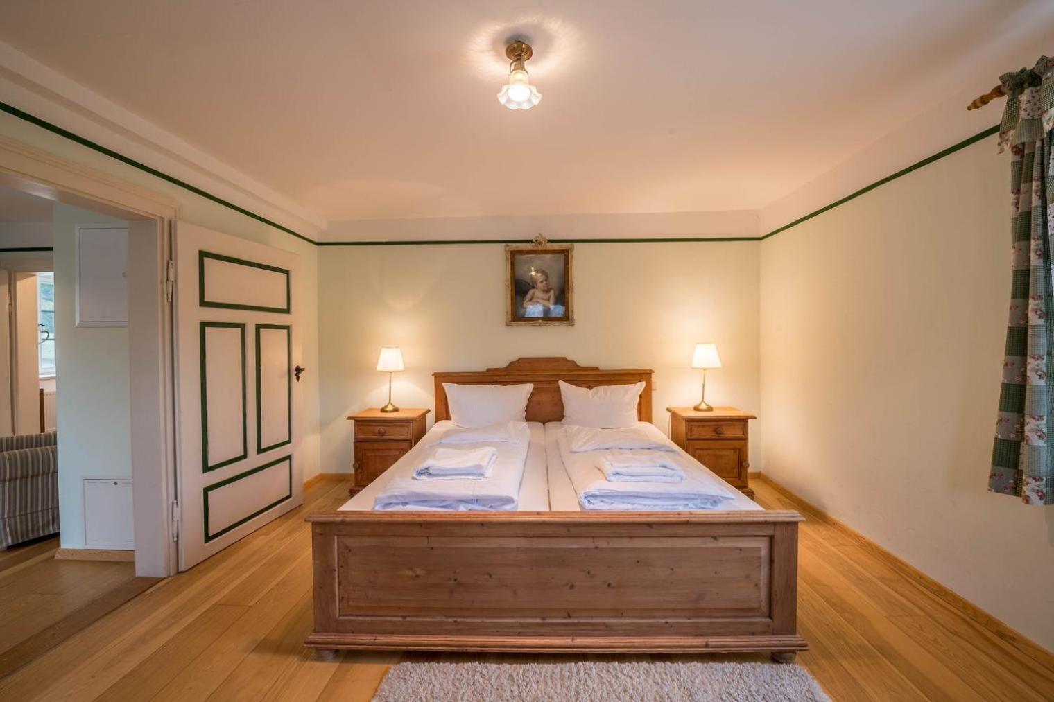 Schlossgaststatte Hohenberg Apartment Seeshaupt Bagian luar foto