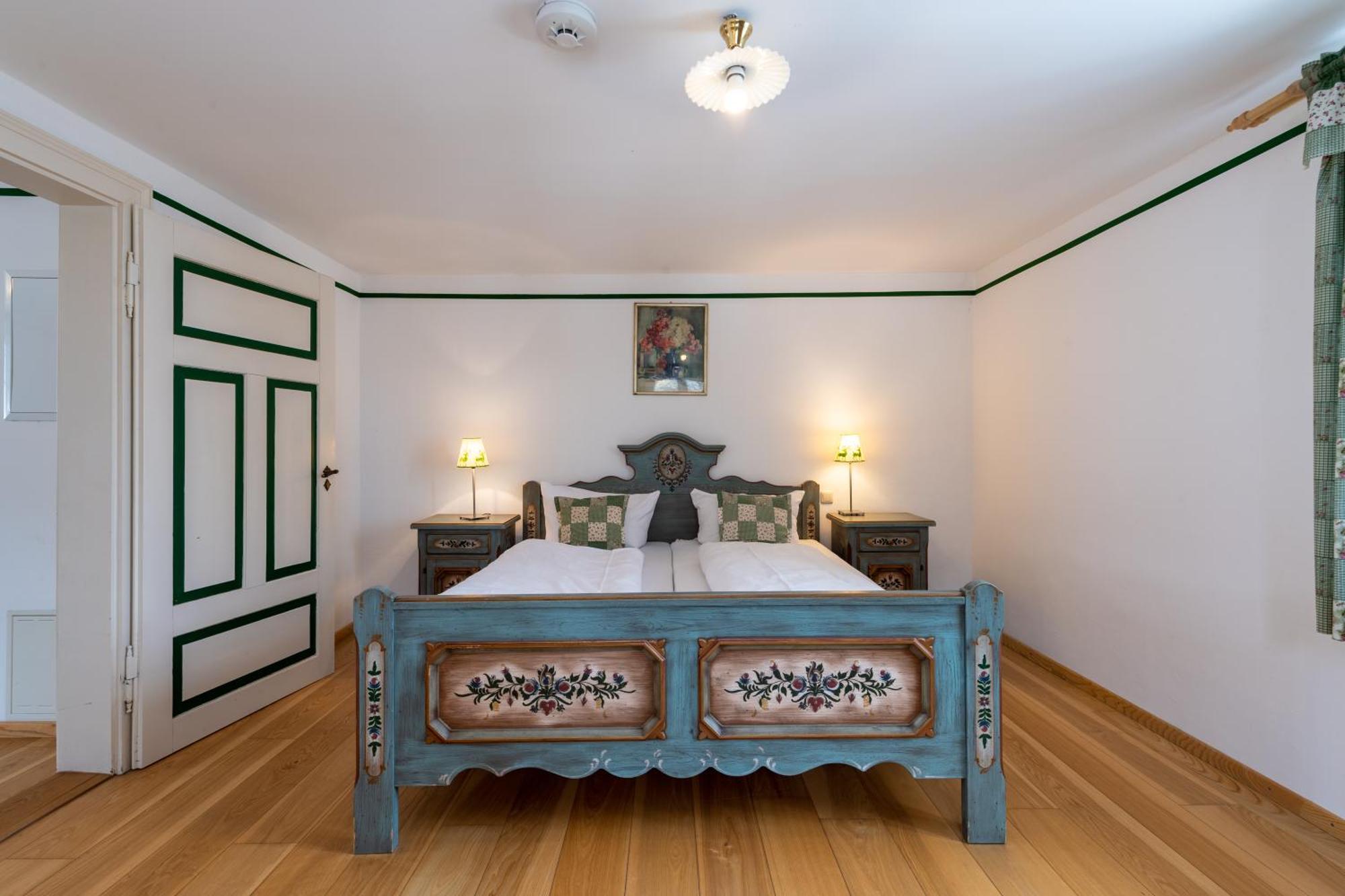 Schlossgaststatte Hohenberg Apartment Seeshaupt Bagian luar foto